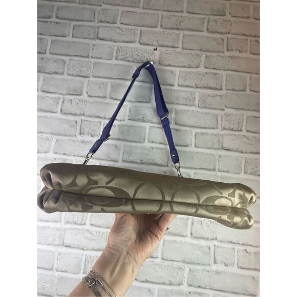 Coach Signature Stripe Hobo Bag F20064 Khaki/Blue Patent Leather Trim - Picture 9 of 16